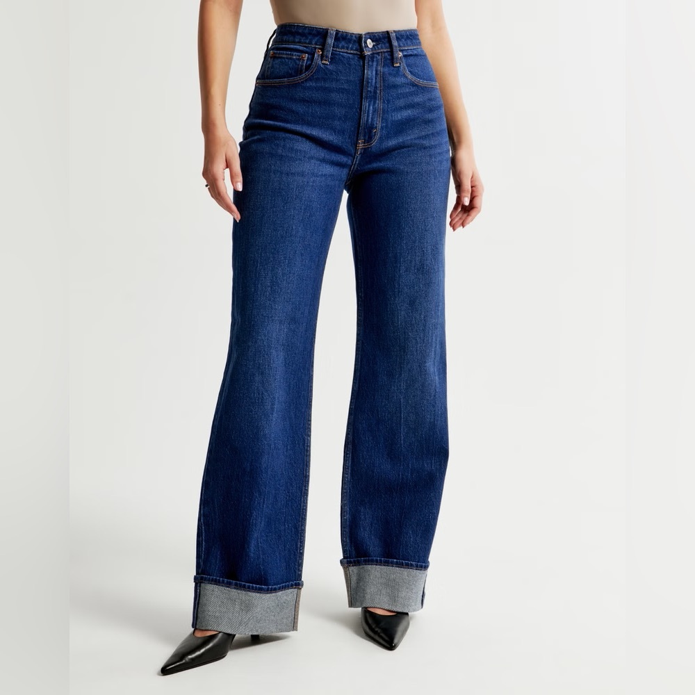 Curve Love High Rise 90s Relaxed Jean NWT